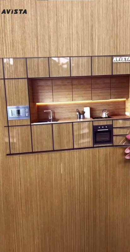 Мы создали шаблоны, которые помогут вам определиться с цветом будущей кухни!