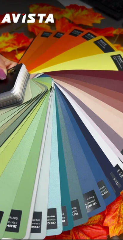 С гордостью открываем мир изысканных оттенков нового сезона!